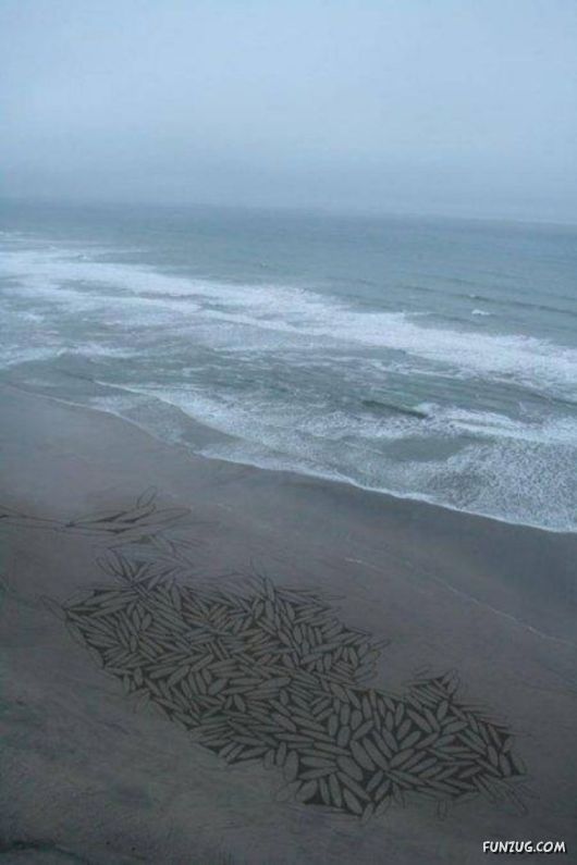 Awesome Art On The Beach