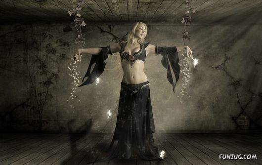 Amazing Fantasy Galz in Art