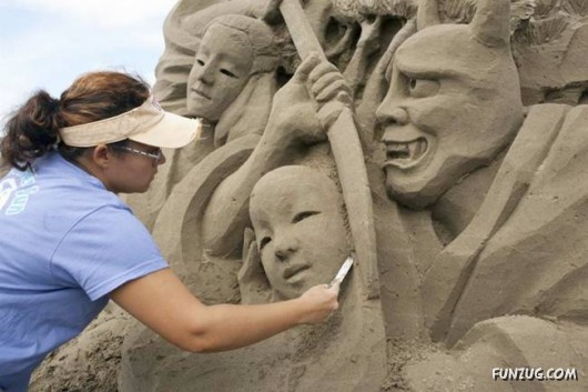 Mind Blowing Sand Sculpture Contest