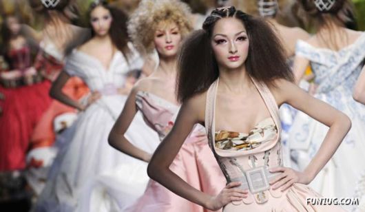 Christian Dior Fashion Show