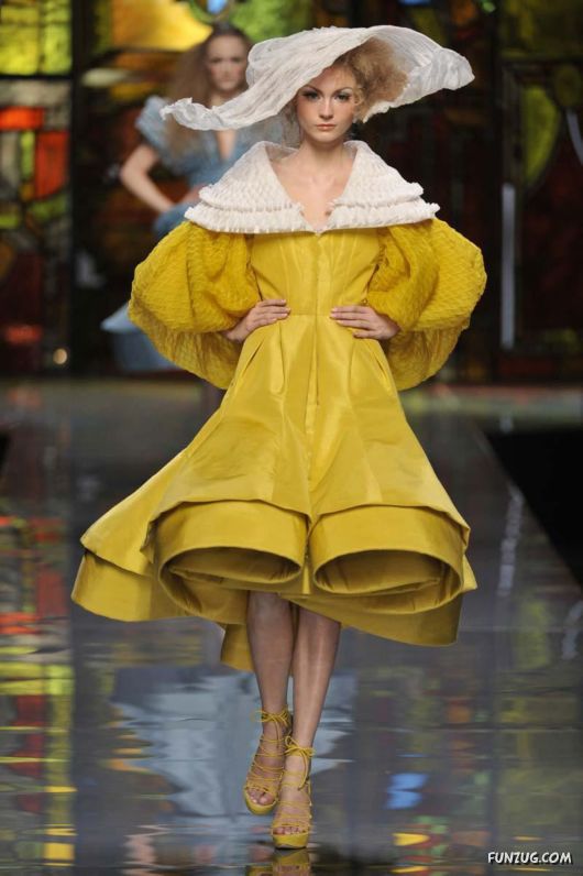 Christian Dior Fashion Show