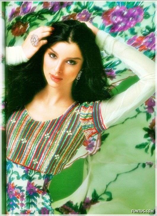 Gul Ahmed Summer Collection