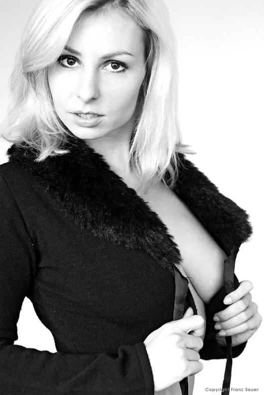 Awesome Women Photography by Franz Sauer