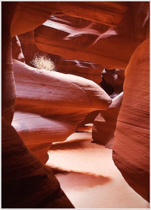 Natural Beauty Of Antelope Canyon | Funzug.com