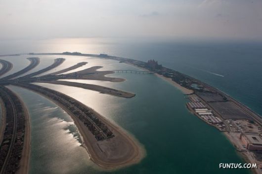 A Helicopter Trip Over Dubai
