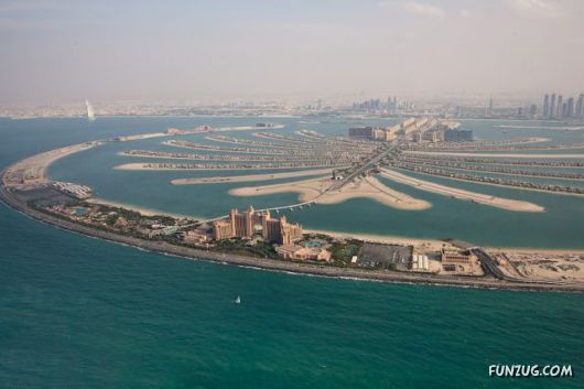 A Helicopter Trip Over Dubai