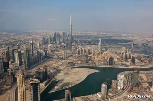 A Helicopter Trip Over Dubai