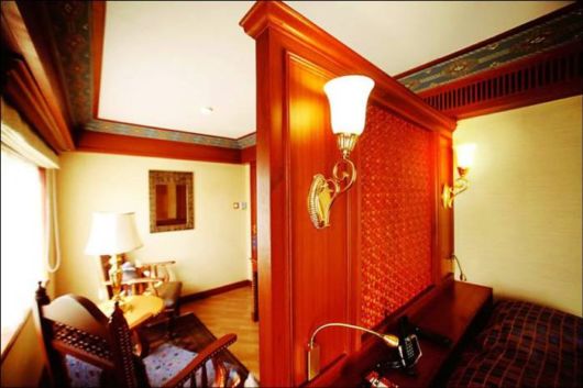 Luxurious Palace On Wheels