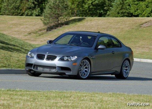Click to Enlarge - BMW M3 Frozen Gray 2011 Wallpapers