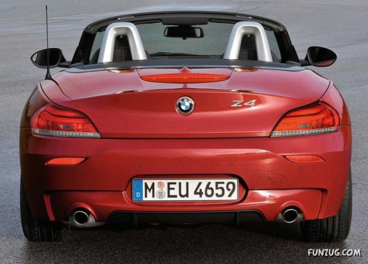 Click to Enlarge -  BMW Z4 2011 Wallpapers