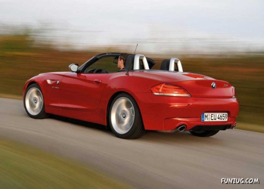 Click to Enlarge -  BMW Z4 2011 Wallpapers