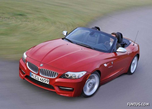 Click to Enlarge -  BMW Z4 2011 Wallpapers
