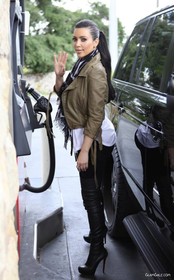 Supermodel Miss Kardashian at Gas Station