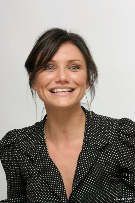 Cameron Diaz Close Up Photoshoot