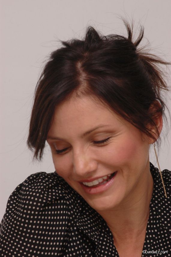 Cameron Diaz Close Up Photoshoot