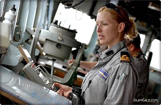 Beautiful Military Women Around the World
