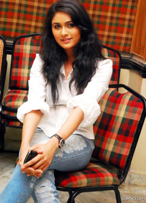 Lovely Biyanka Desai Photoshoot