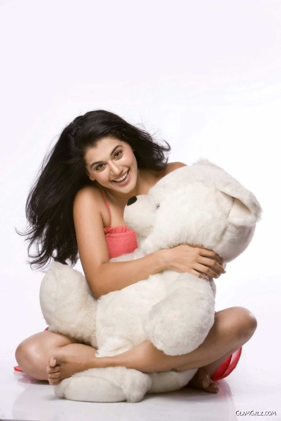Cute Tolly Beauty Tapsee
