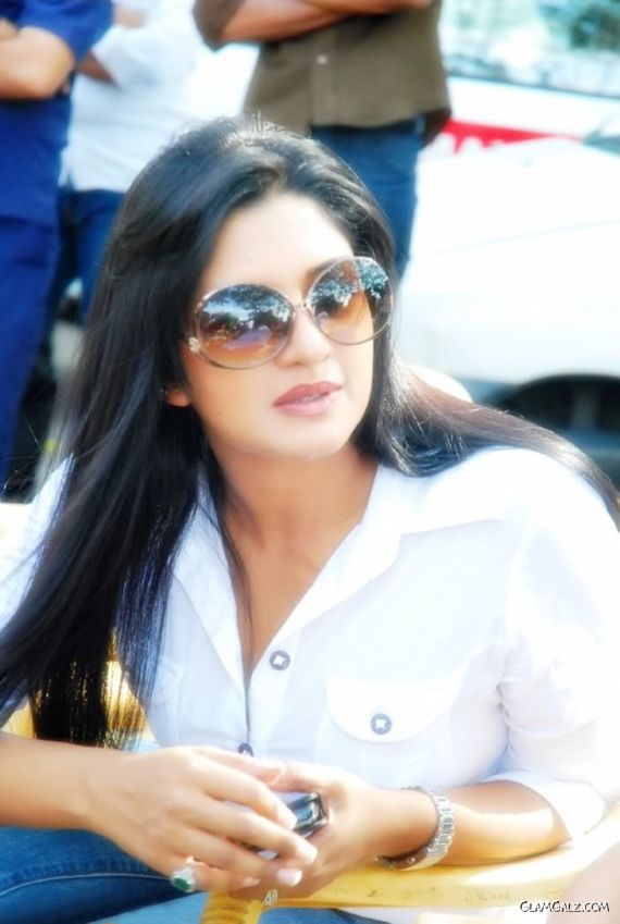 Pretty Tolly Beauty Vimala Raman