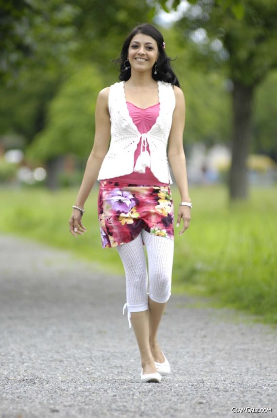 Smiling Beauty Kajal Agarwal