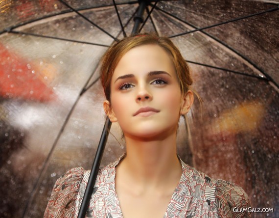 Click to Enlarge - Very Beautiful Emma Watson