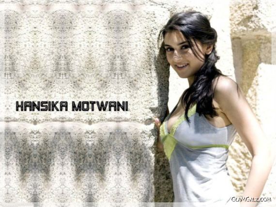 Click to Enlarge - Pretty Hansika Motwani Wallpapers