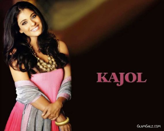 Click to Enlarge - Evergreen Bollywood Beauty Kajol Wallpapers
