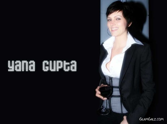 Click to Enlarge - Pretty Yana Gupta Wallpapers