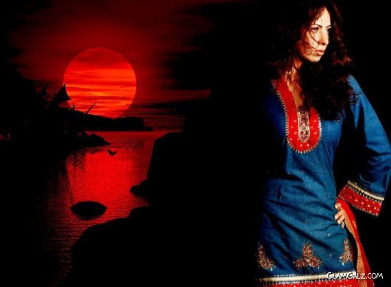 Click to Enlarge - Pakistani Fashion Models Walls