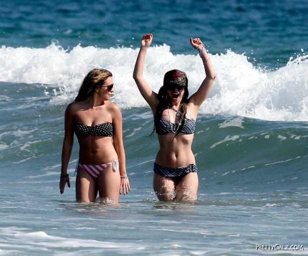 Avril Lavigne in Full Bikini Fun