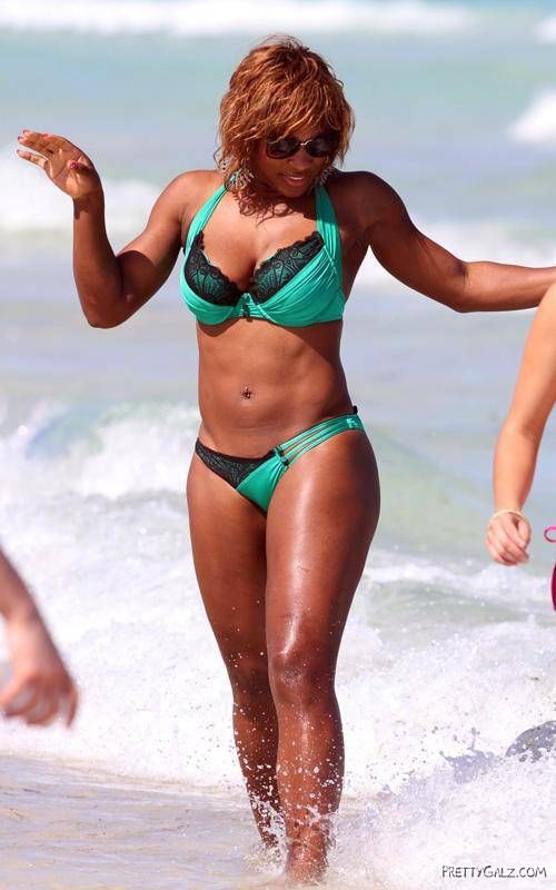 Serena Williams Bikini Shots