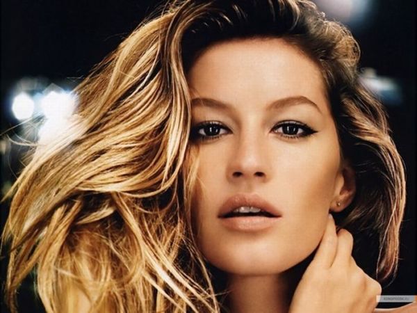 25 Hottest Victoria Secret Models Since 1977