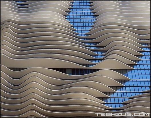 Amazing Aqua Tower in Chicago'
